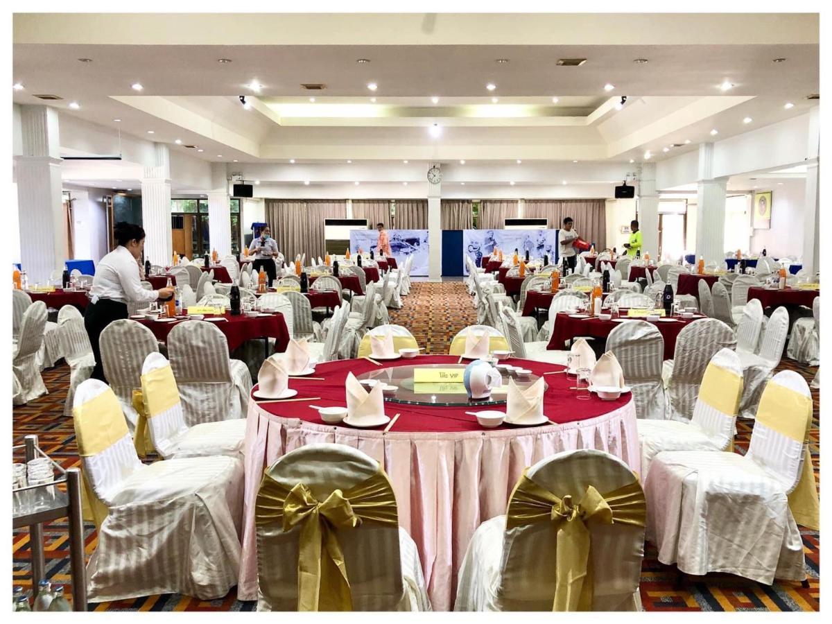Dad D Resort By Lopburi Inn Resort Exterior foto