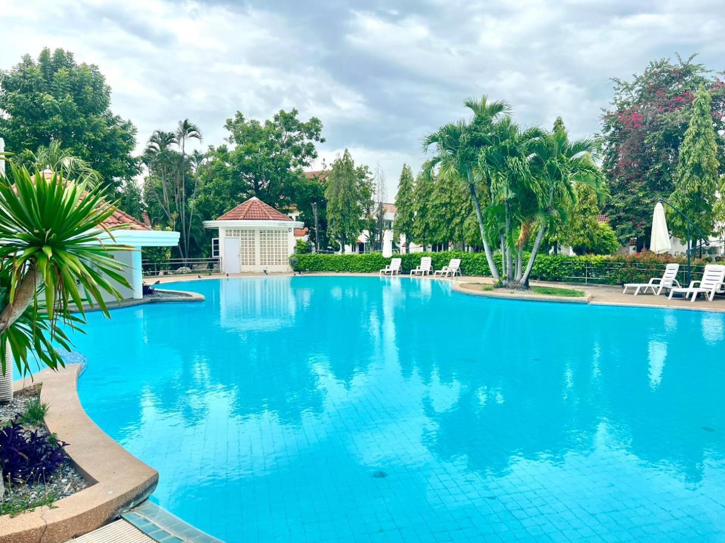 Dad D Resort By Lopburi Inn Resort Exterior foto