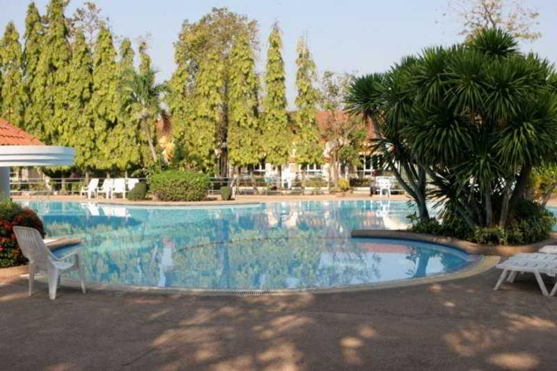Dad D Resort By Lopburi Inn Resort Exterior foto